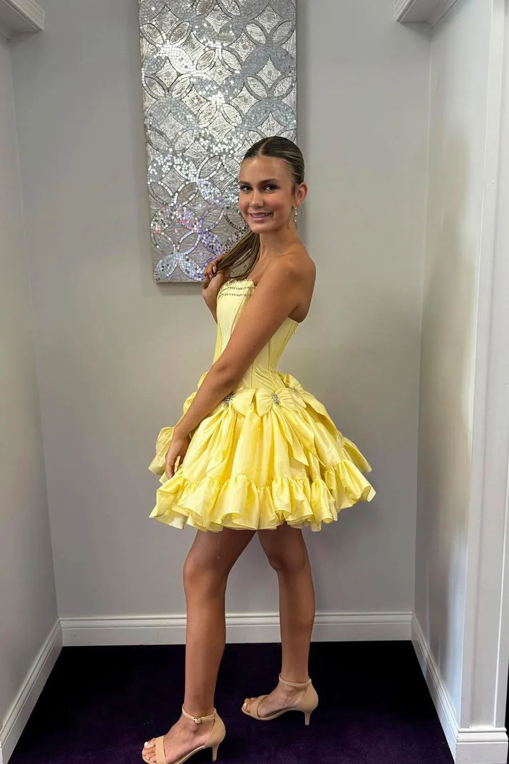 A-Line Strapless Yellow Satin Short Homecoming Dresses with Bows VK081601