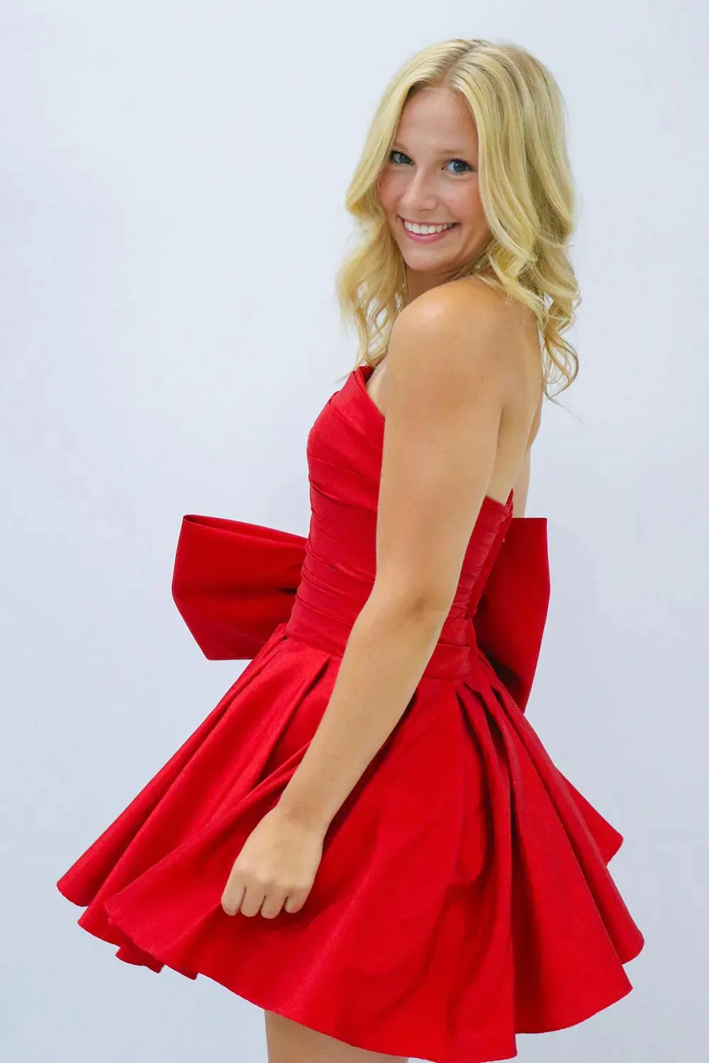 Cute A-Line Strapless Satin Short Homecoming Dresses with Bownot VK24082405